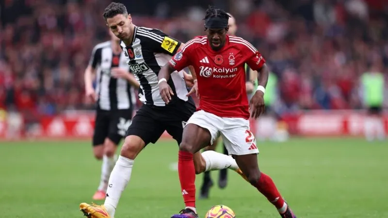 Lịch sử đối đầu giữa Newcastle và Nottingham Forest