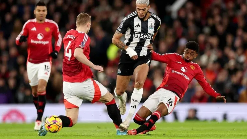 Các yếu tố ngoài chuyên môn ảnh hưởng đến kết quả Man Utd đấu với Newcastle