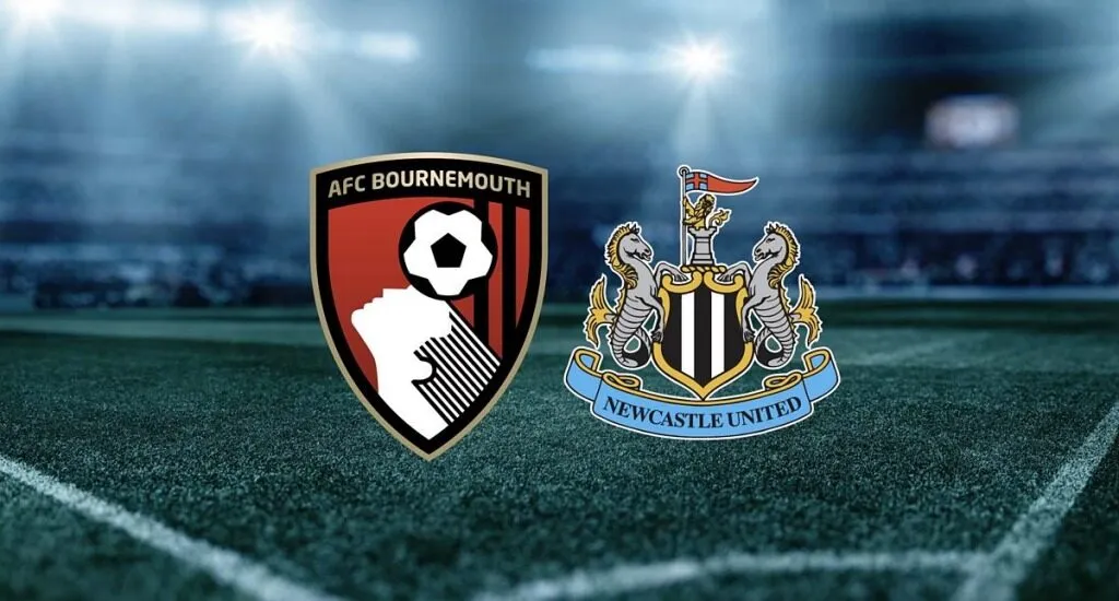 Newcastle đấu với Bournemouth