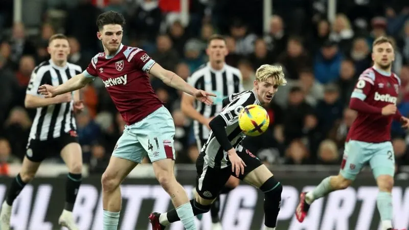 Newcastle đấu với West Ham: Trận chiến then chốt
