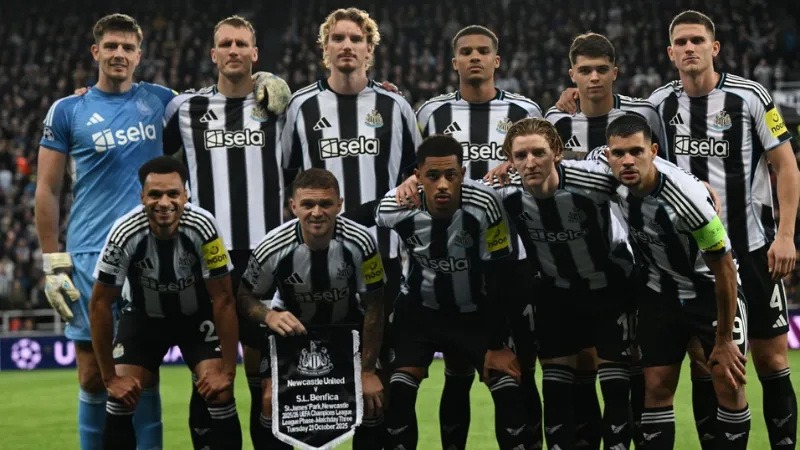 Phân Tích Khoảng Cách Điểm Số Với Nhóm Trên Và Hướng Bứt Phá