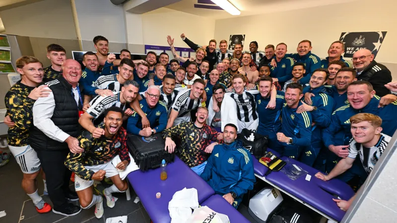 Đối thủ trực tiếp và cuộc đua khu vực