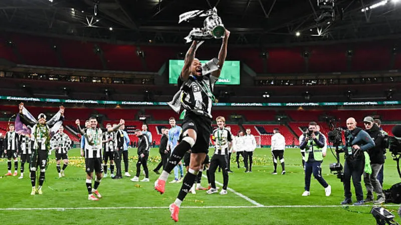 Đọc vị bối cảnh mùa giải và các giai đoạn lịch sử